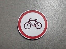 Bild von Verkehrsschild Verbot für Fahrräder