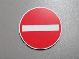 Bild von Verkehrsschild Verbot der Einfahrt
