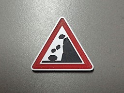 Zeige Details für Verkehrsschild Achtung Steinschlag rechts Bild von Verkehrsschild Achtung Steinschlag rechts