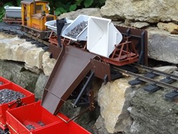 Zeige Details für Schüttstation für LGB-Loren Bild von Schüttstation für LGB-Loren