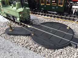 Zeige Details für Drehscheibe 210 mm, Ybbstalbahn-Abdeckung Bild von Drehscheibe 210 mm, Ybbstalbahn-Abdeckung