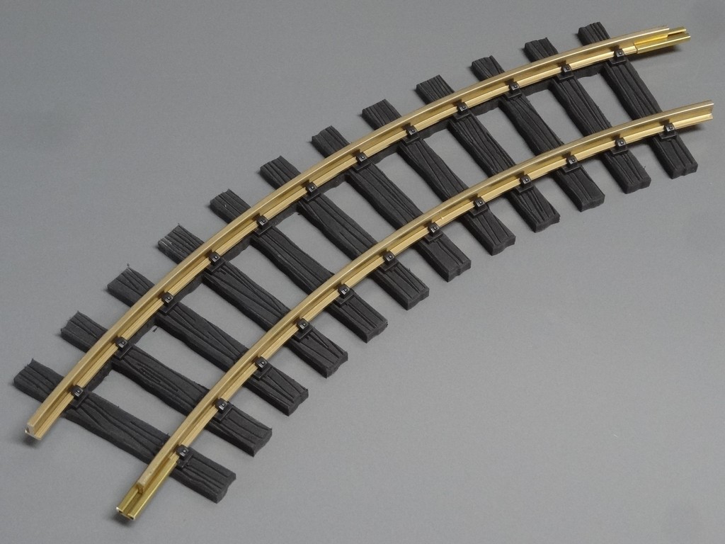 Picture of Curved track 45°, R0 radius 422mm