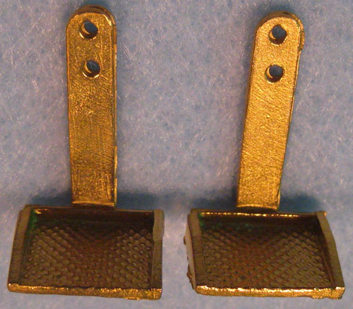 Picture of Pilot and tender step, brass single strap