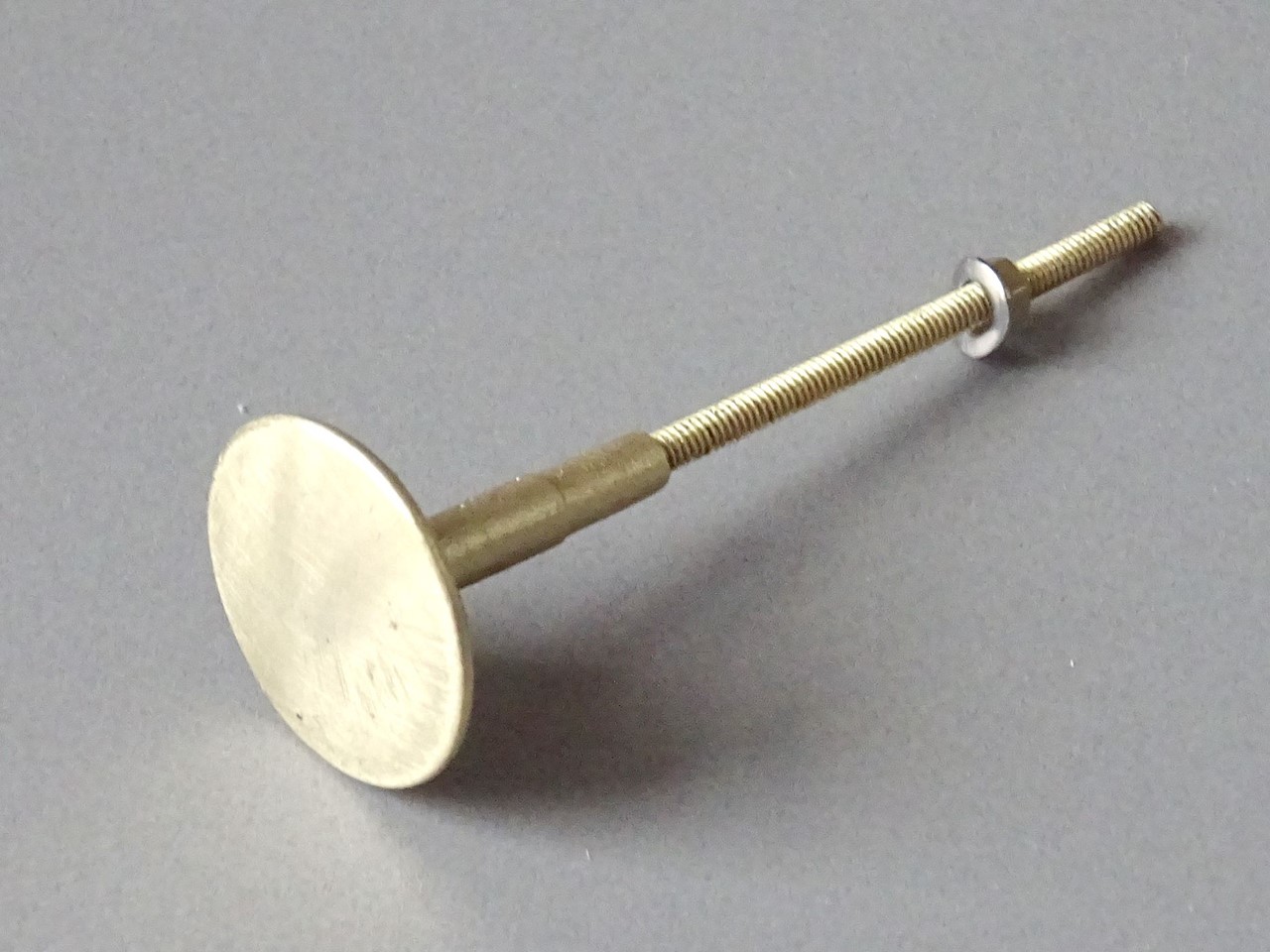 Picture of Round buffer with slot for HSB