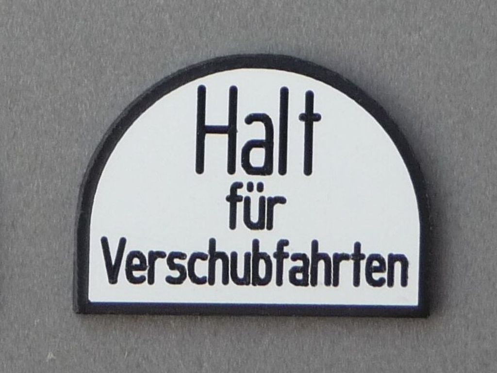 Rangierhalttafel Ra 10: Halt für Verschubfahrten 22 x 16 mm, 2-Schicht-Kunststoff