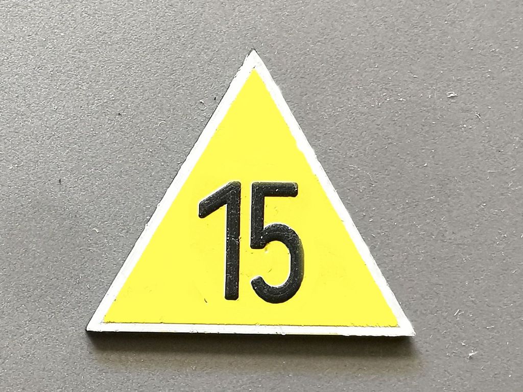 Langsamfahrankündigungsscheibe Lf 1, Spitze oben 15  30 mm, 3-Schicht-Kunststoff