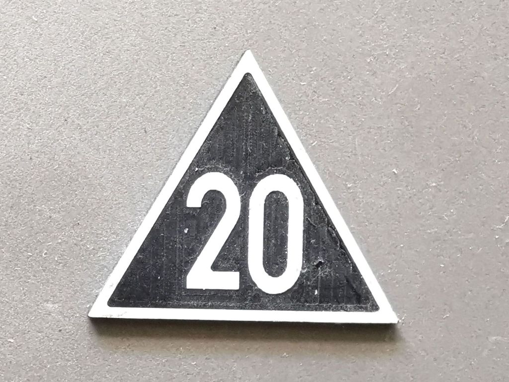 Geschwindigkeitsanzeiger Zs 3, weiß/schwarz, Spitze oben 20  30 mm, 2-Schicht-Kunststoff