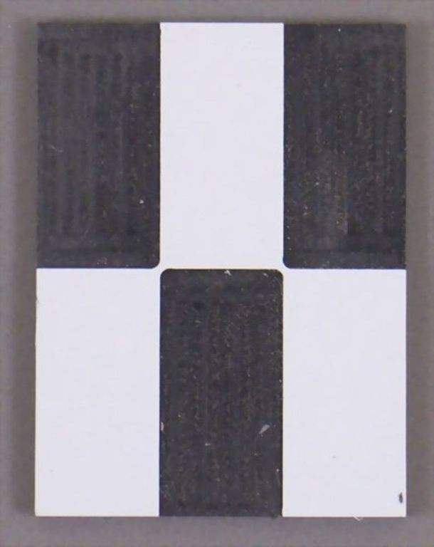 Schachbretttafel So 2/ Ne 4 klein 22,5 x 30 mm, 2-Schicht-Kunststoff