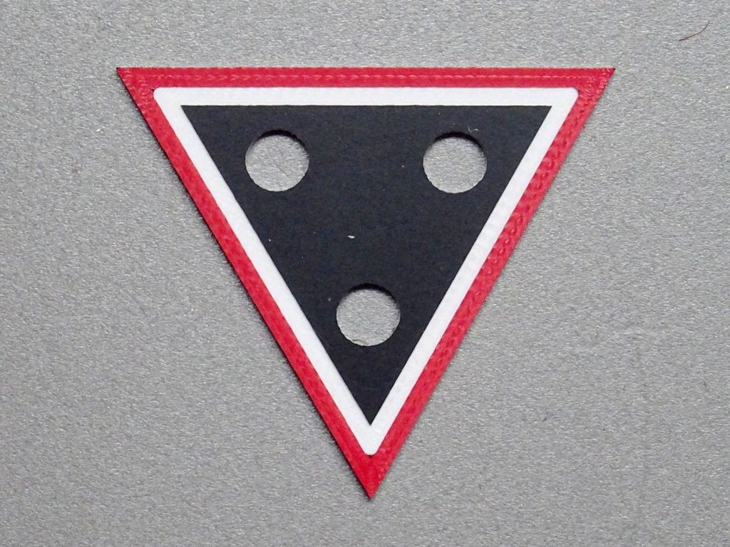 Warnblinktafel dreieckig, dreifarbig,  Spitze unten, 3 Bohrungen  40 mm, 3-Schicht-Kunststoff