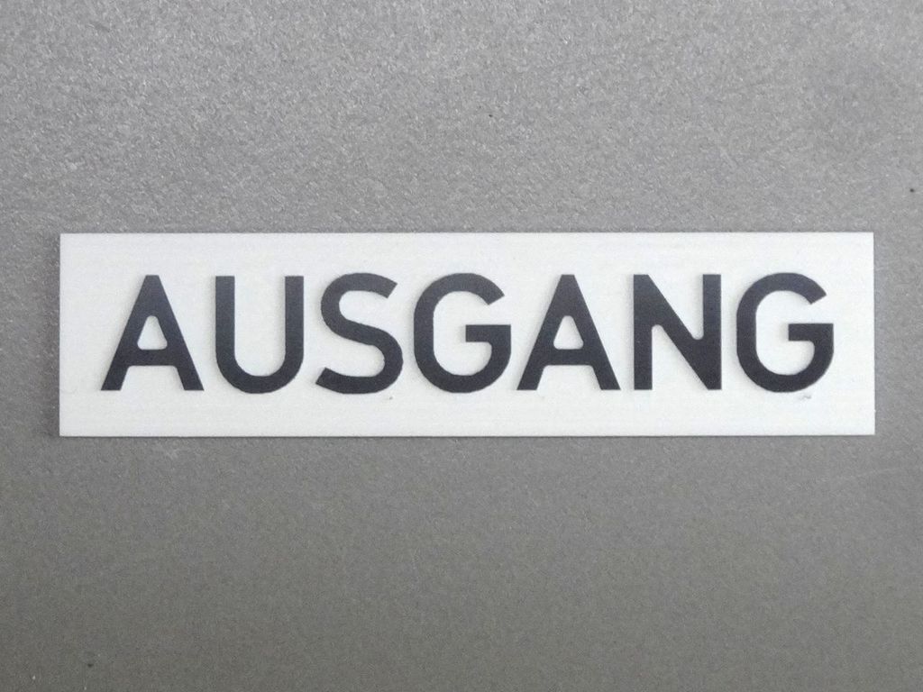 Ausgang Brocken 80 x 20 mm, 2-Schicht-Kunststoff