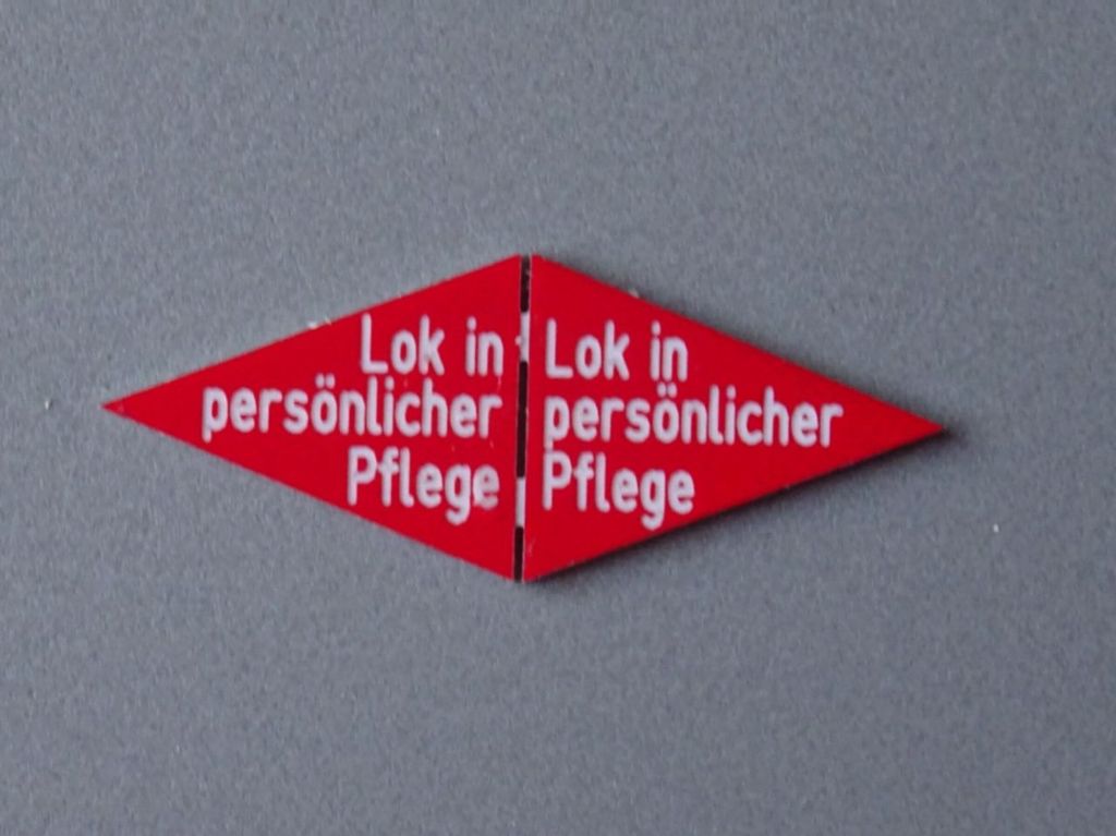 Lunin-Wimpel: Lok in persönlicher Pflege, 1 Paar 15 x 19 mm, 2-Schicht-Kunststoff