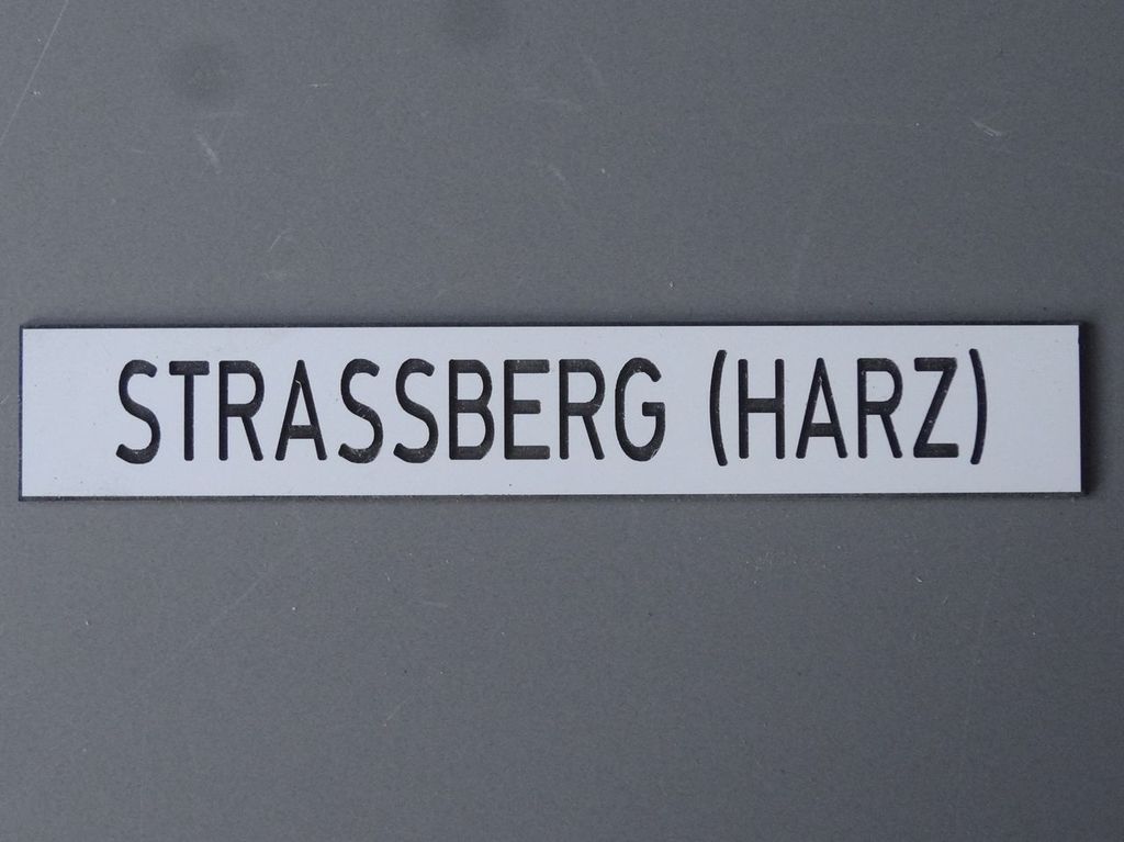 Strassberg (Harz) 120 x 20 mm, 2-Schicht-Kunststoff