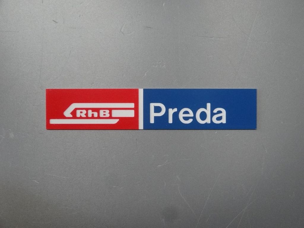 Preda, großes Format 130 x 25 mm, 2-Schicht-Kunststoff