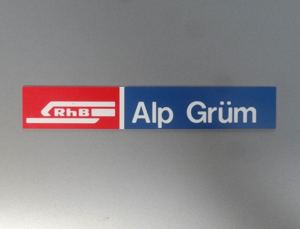 Alp Grüm, großes Format 150 x 25 mm, 2-Schicht-Kunststoff