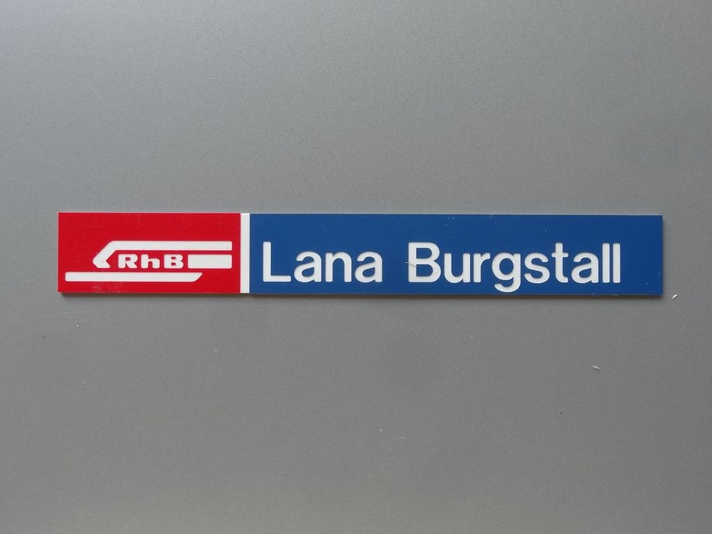 Lana Burgstall, großes Format 190 x 25 mm, 2-Schicht-Kunststoff