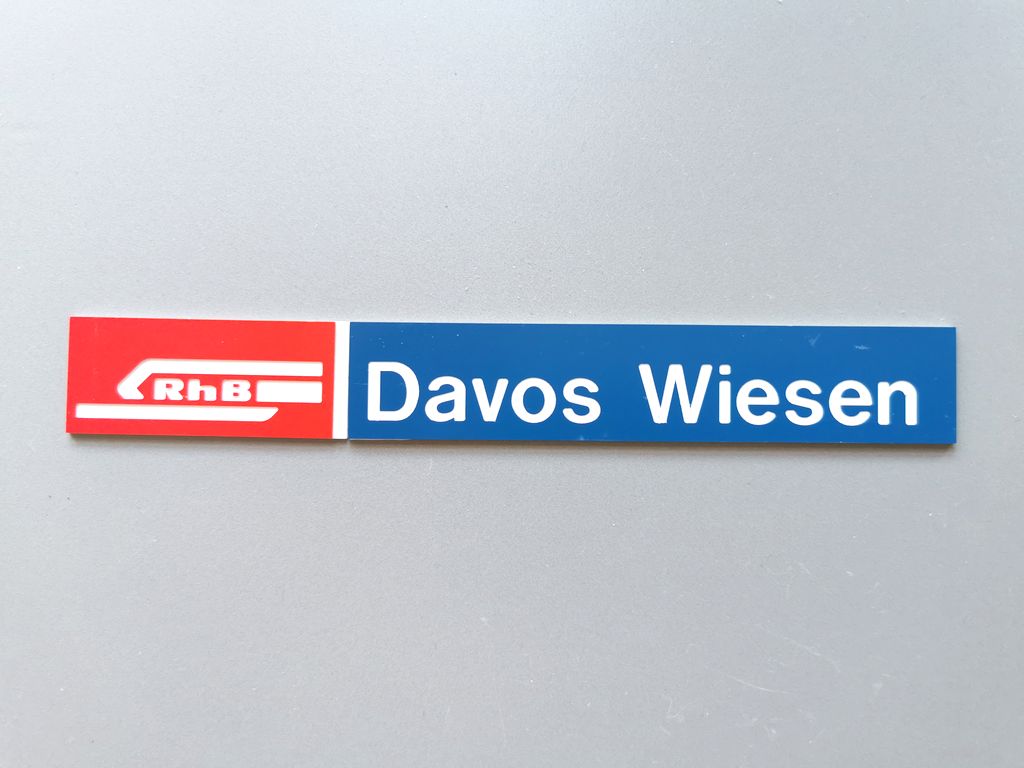 Davos Wiesen, kleines Format 124 x 16 mm, 2-Schicht-Kunststoff