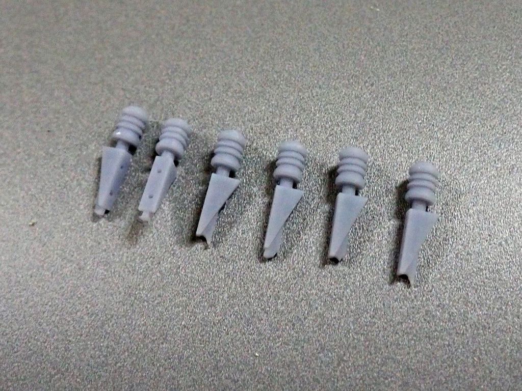 Isolatoren 14,5 x 3,9 x 3,5 mm, 6 Stück, 3D-Druck