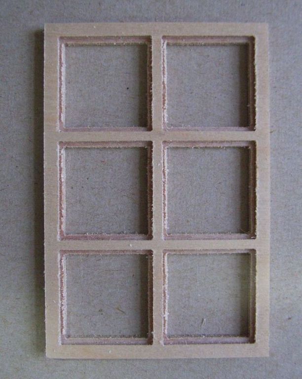 Holzfenster Bloxxs L 1:32, 45x30 mm Birkensperrsholz