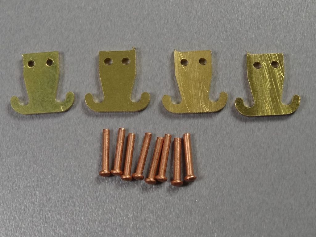 Rangierhaken, 4 Stk. incl. Nieten 9 x 9 x 1 mm, Messingblech