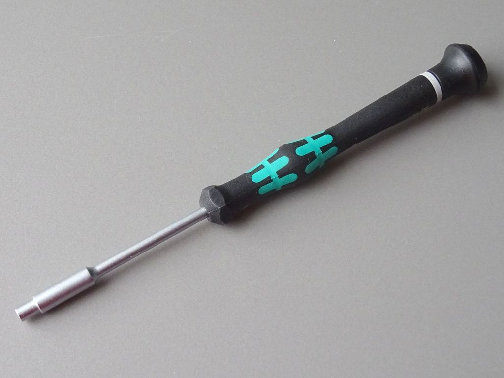 Außen-Sechskantschlüssel SW 3 mit Drehkappe