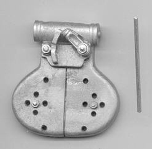 Feuertür, 2-flügelig ca. 30 x 30 mm