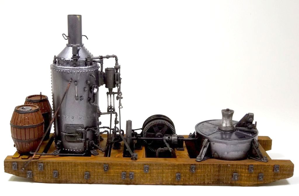 Dampf-Winde mit geradem Schornstein, Holzwassertank, mit Zusatzwinde