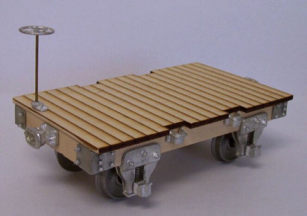 Flachlore Größe der Bodenplatte 90 x 150 mm