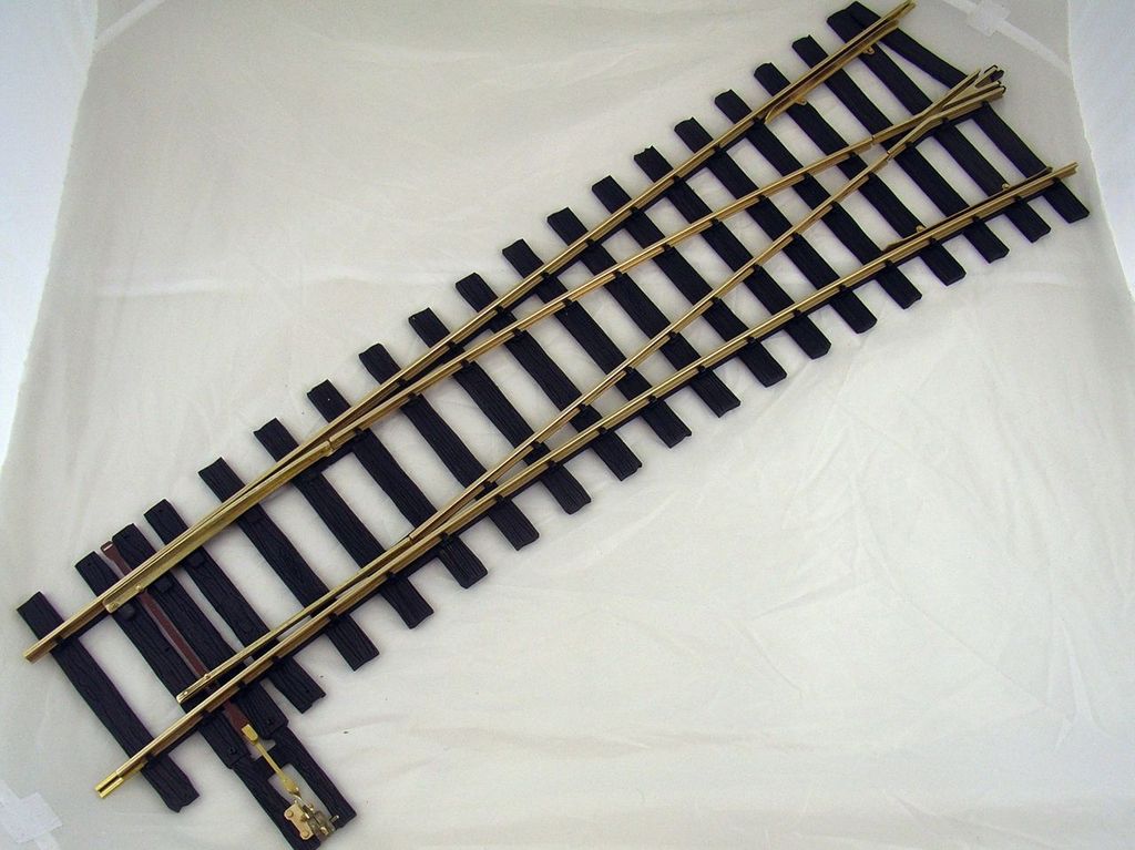 Rechtsweiche Spur 3, Fertigmodell