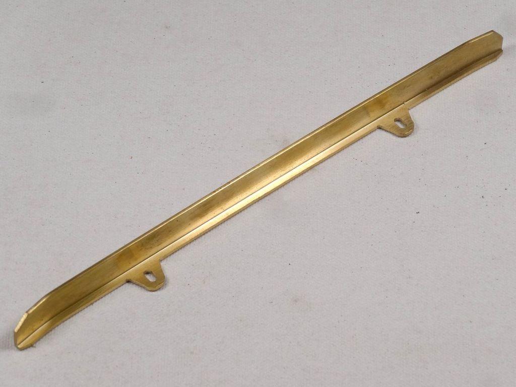 Radlenker 160 mm, Abstand Halterung 82 mm,  Höhe 10 mm