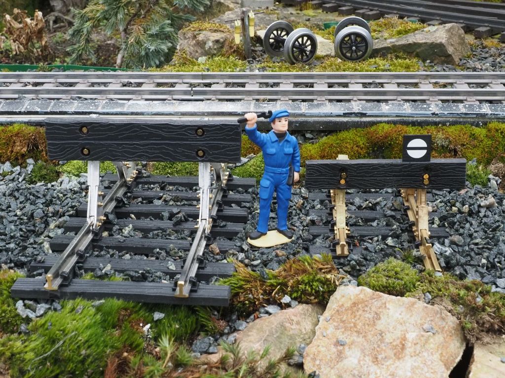 Prellbock Regelspurweite 64 mm, Bausatz Länge 92 mm, Höhe 55 mm