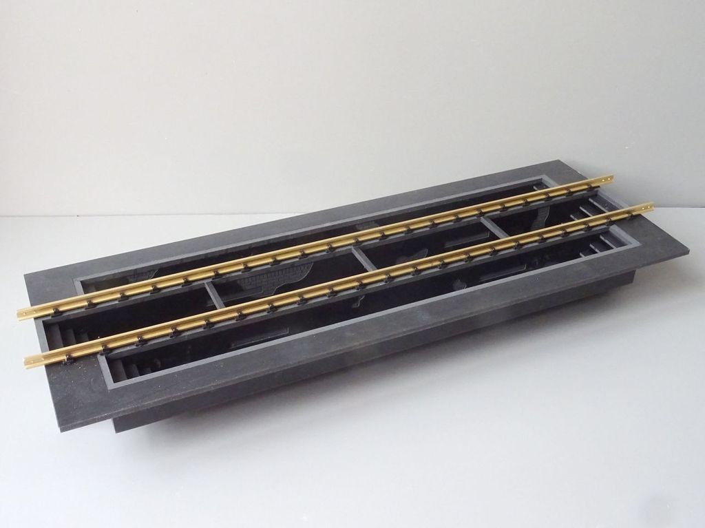 Arbeitsgrube Rübeland 600 x 215 x 70 mm  für 64 mm Spurweite