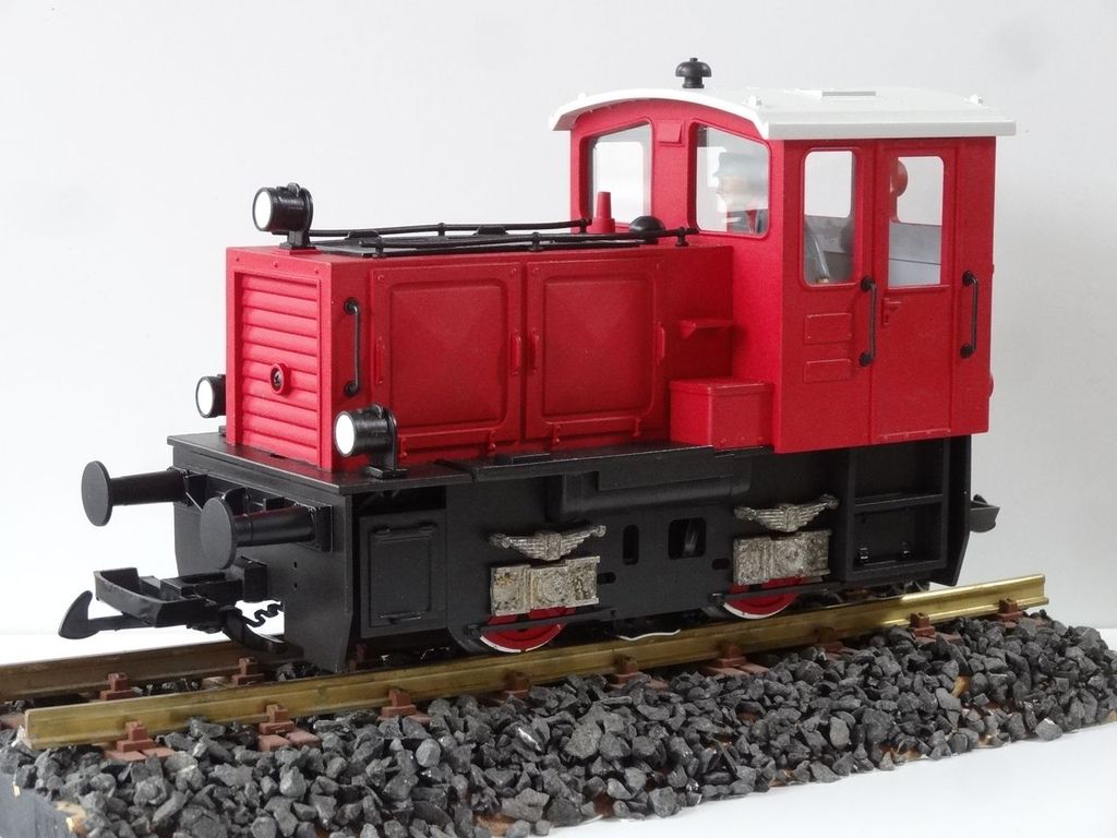 LGB 2090 Ergänzungsset Komplettset Außenrahmen, Pufferbohle, Kupplungshalter