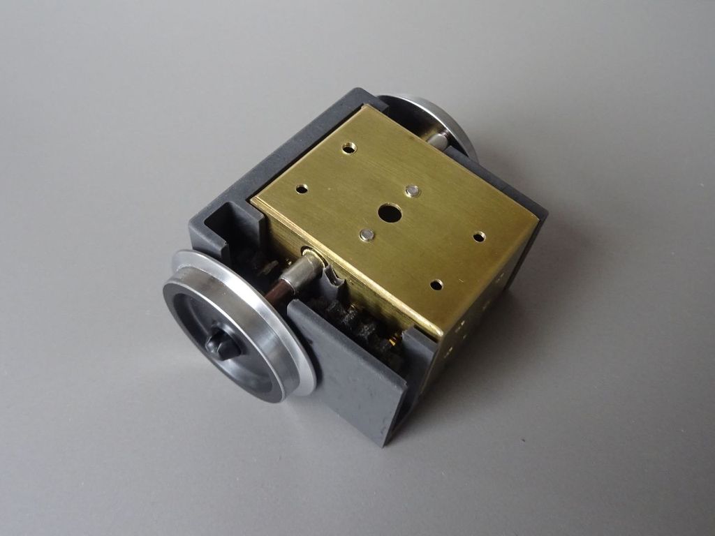 Einzelachsantrieb für 64 mm Spurweite 54 x 54 x 33 mm