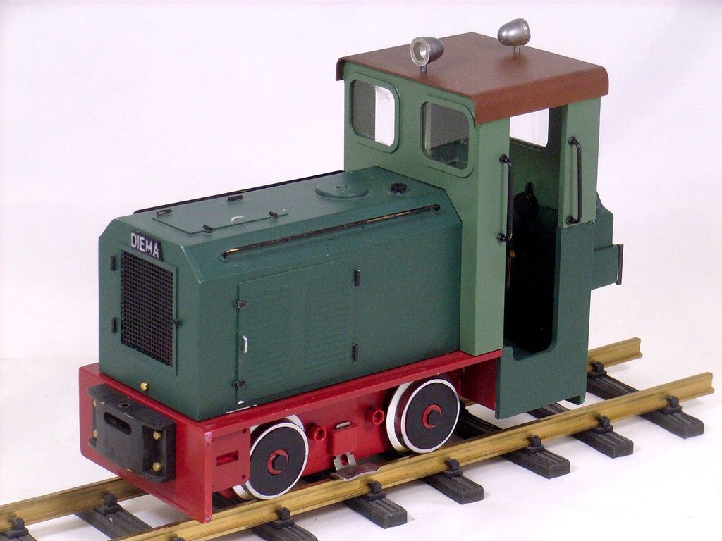 Fahrerkabine für Diema DS 14, gerade Fenster Ergänzungsset im Maßstab 1:13,3